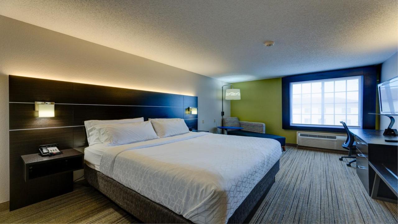 Holiday Inn Express & Suites Ashtabula-Geneva By Ihg Austinburg Exterior photo