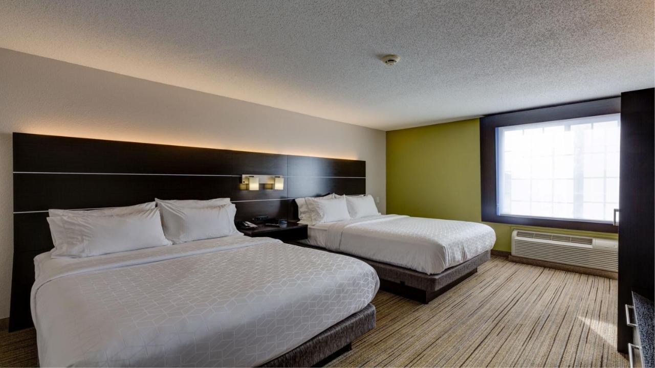 Holiday Inn Express & Suites Ashtabula-Geneva By Ihg Austinburg Exterior photo