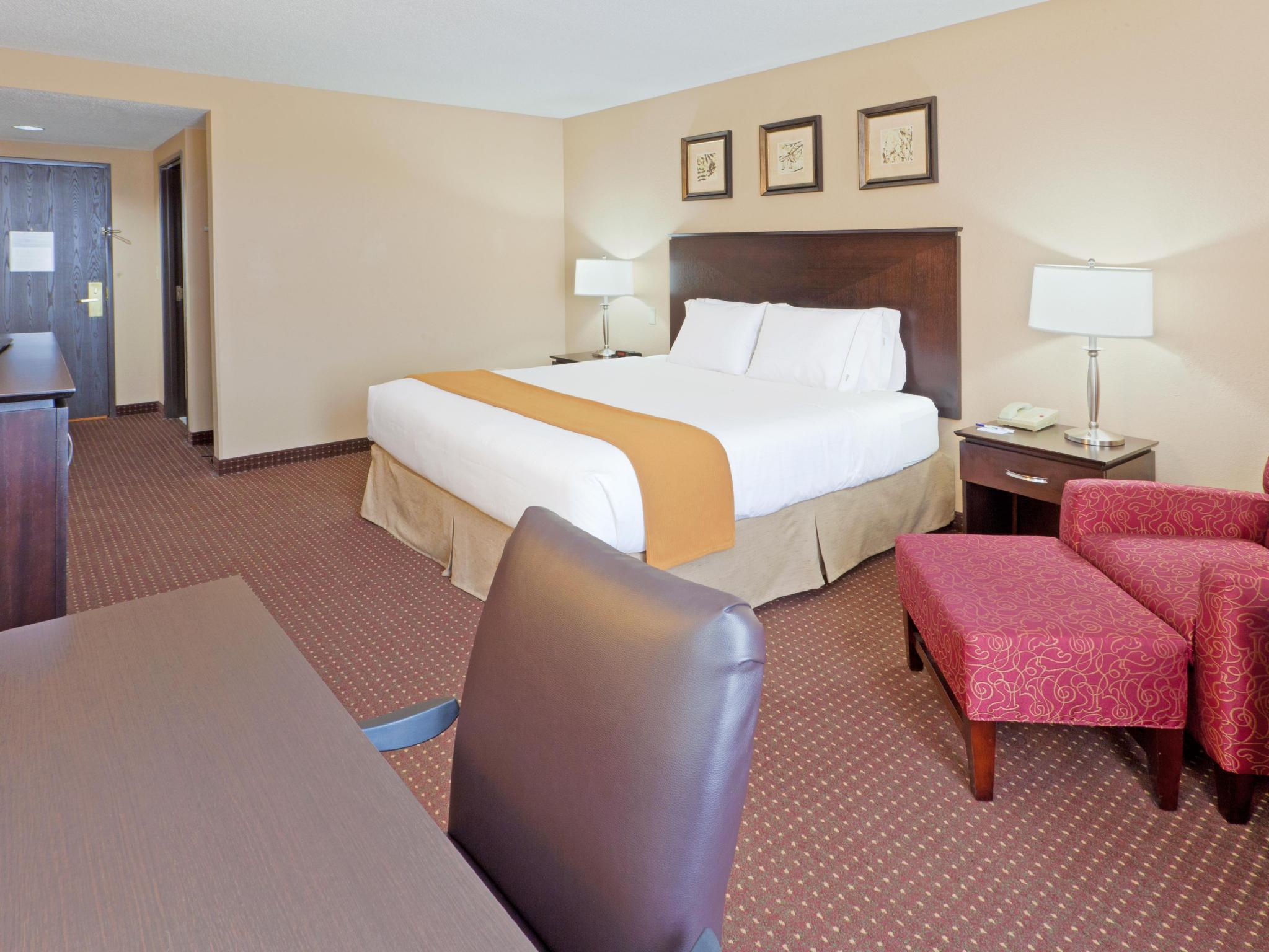 Holiday Inn Express & Suites Ashtabula-Geneva By Ihg Austinburg Exterior photo